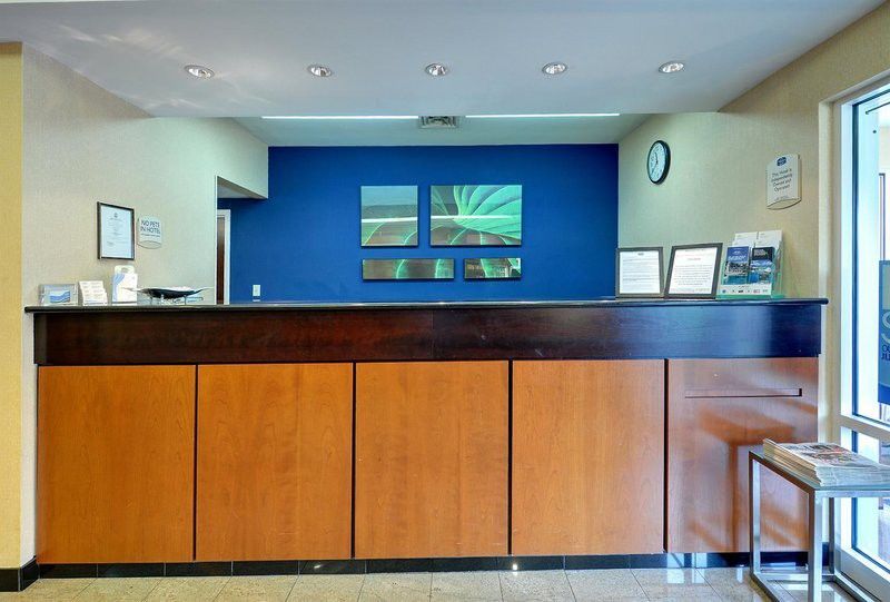 Fairfield Inn And Suites By Marriott Potomac Mills Woodbridge Ngoại thất bức ảnh