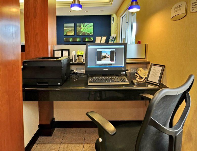 Fairfield Inn And Suites By Marriott Potomac Mills Woodbridge Ngoại thất bức ảnh