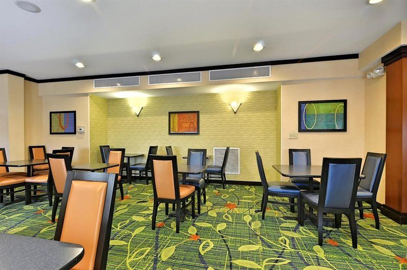 Fairfield Inn And Suites By Marriott Potomac Mills Woodbridge Ngoại thất bức ảnh