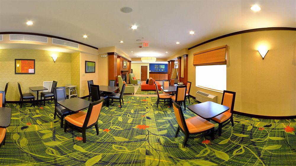 Fairfield Inn And Suites By Marriott Potomac Mills Woodbridge Ngoại thất bức ảnh