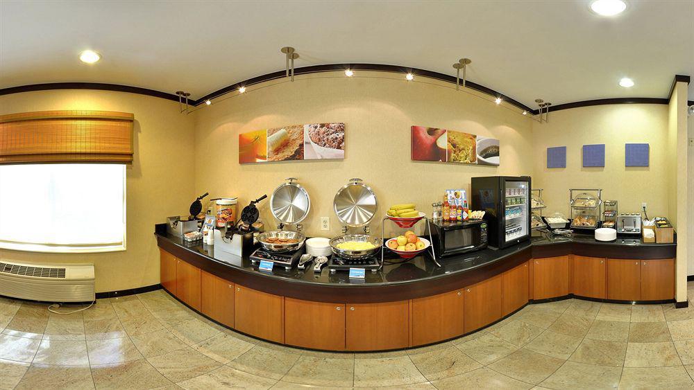 Fairfield Inn And Suites By Marriott Potomac Mills Woodbridge Ngoại thất bức ảnh