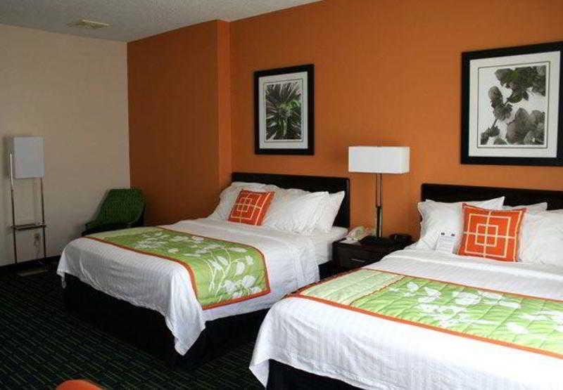 Fairfield Inn And Suites By Marriott Potomac Mills Woodbridge Ngoại thất bức ảnh